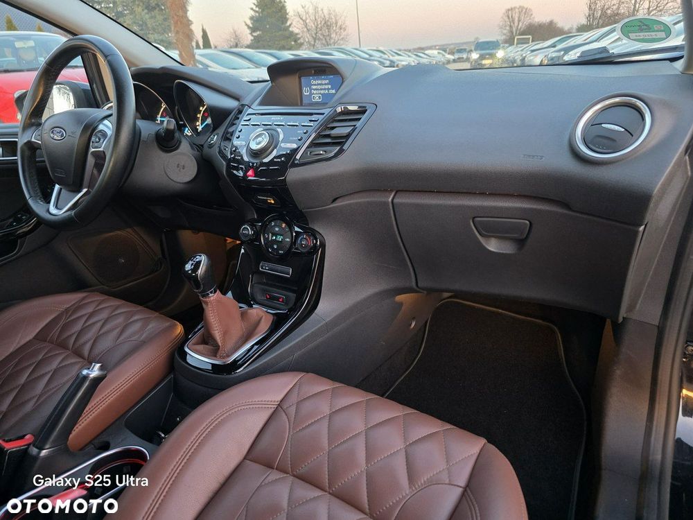 Ford Fiesta 1.6 TDCi Titanium - 28