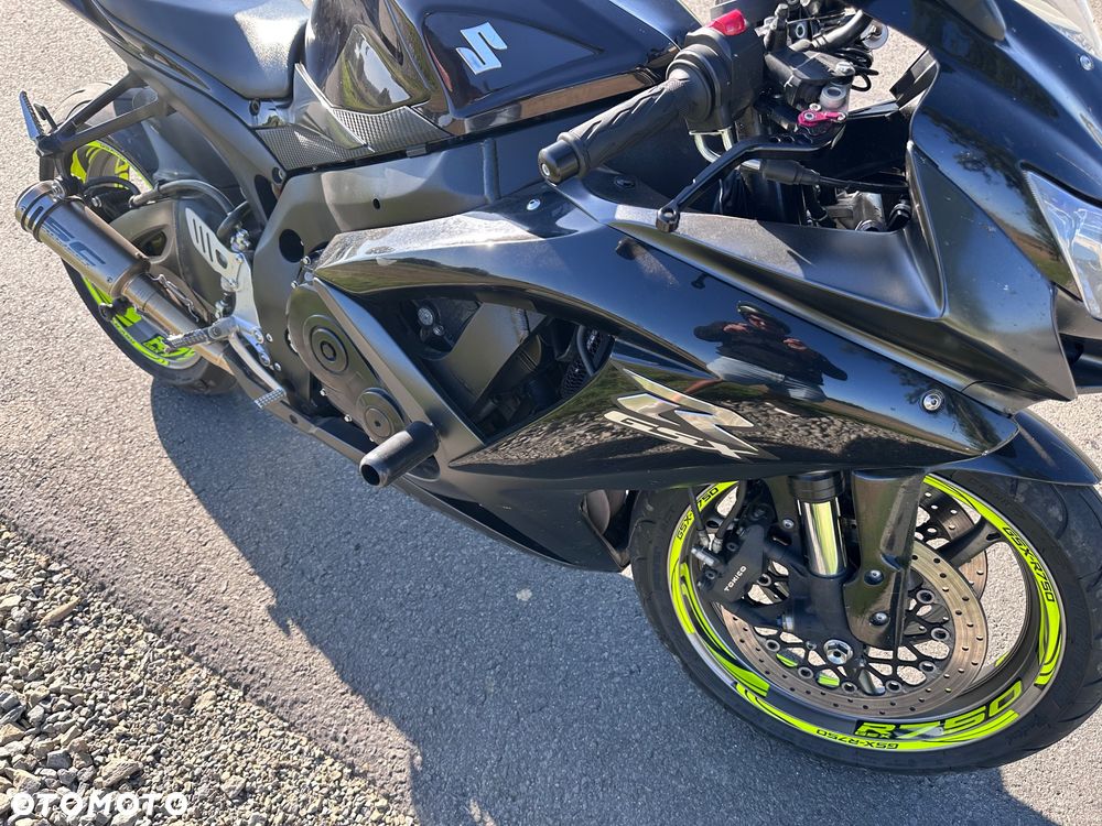 Suzuki GSX-R - 3