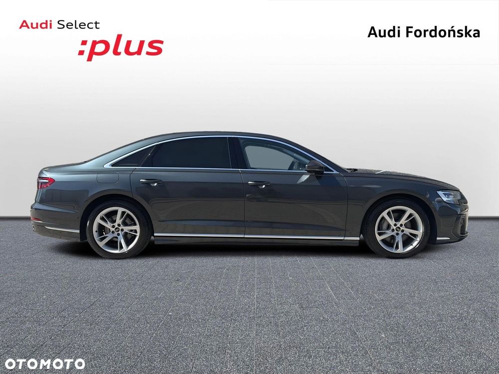 Audi A8 - 7