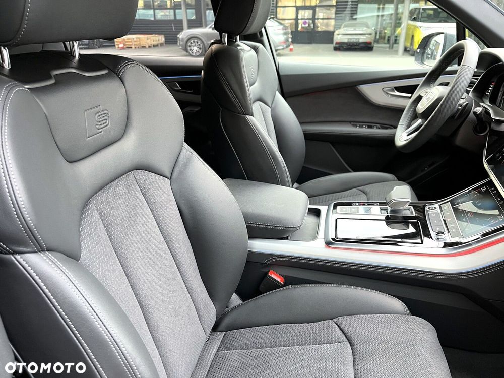 Audi Q7 - 21