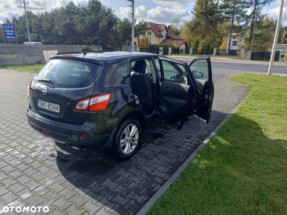 Nissan Qashqai 1.6 Tekna - 9