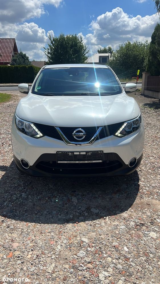 Nissan Qashqai - 11