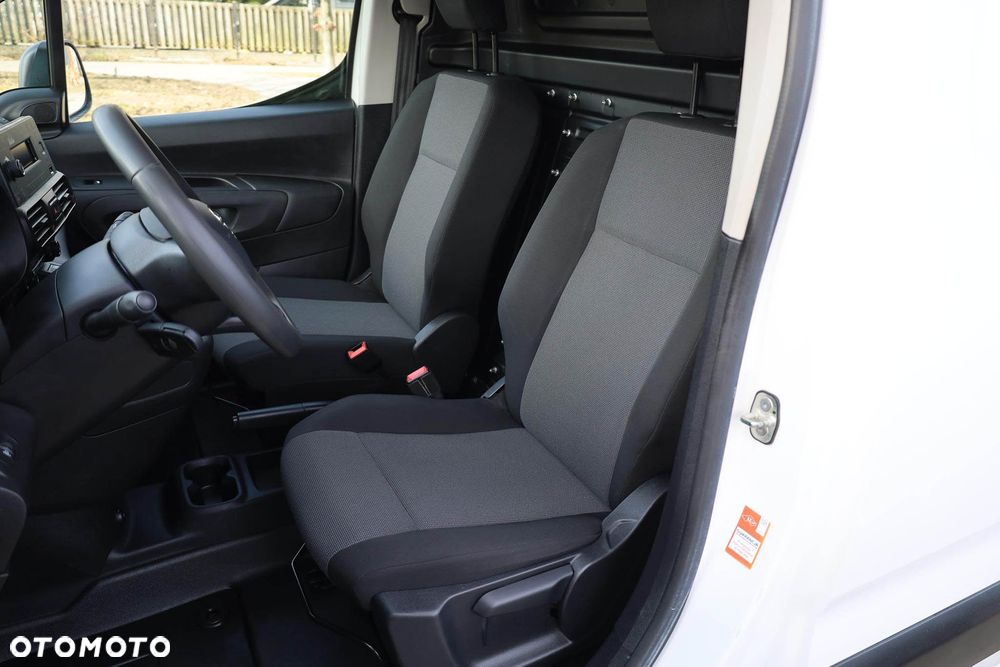 Toyota PROACE CITY - 23