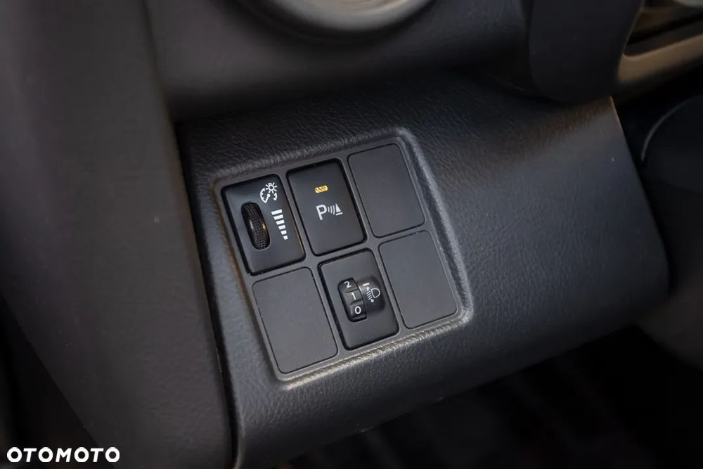 Toyota RAV4 2.2 D-CAT 4x4 Executive - 25