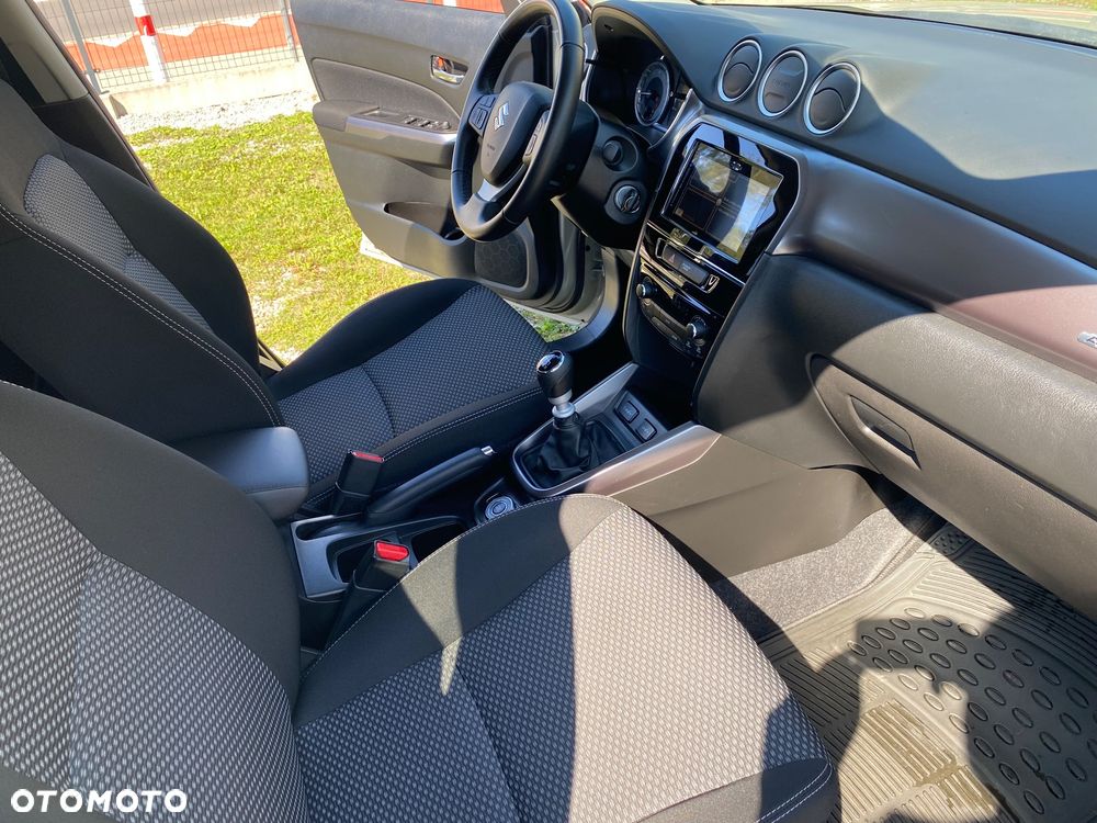 Suzuki Vitara 1.4 Boosterjet Hybrid Allgrip Comfort+ - 19