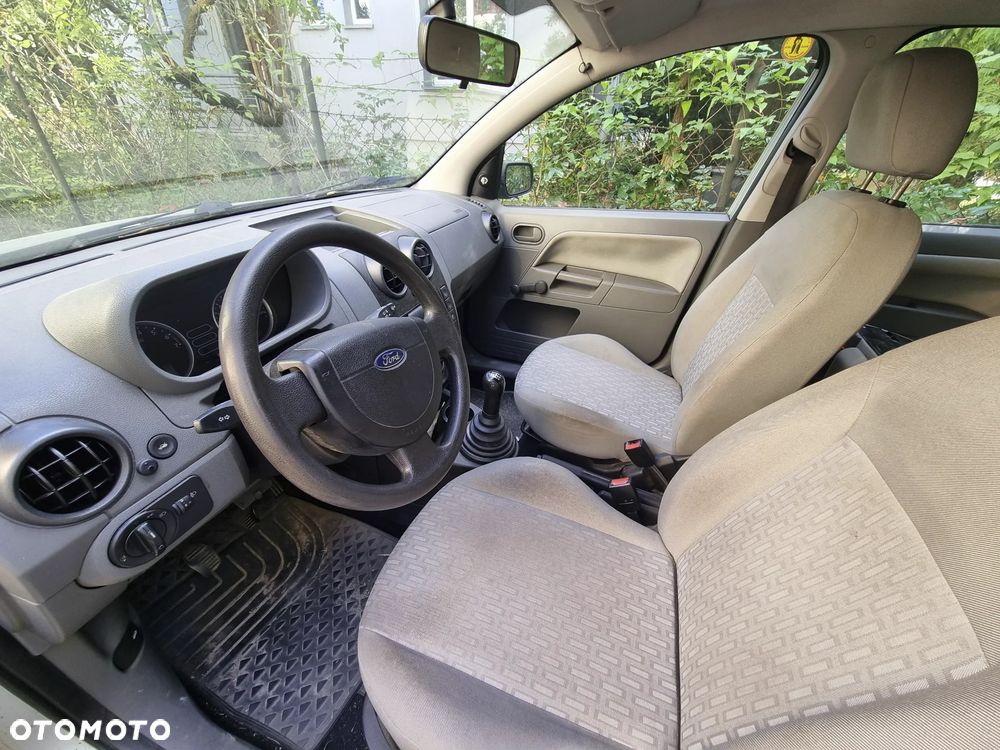 Ford Fusion 1.4 Ambiente - 4