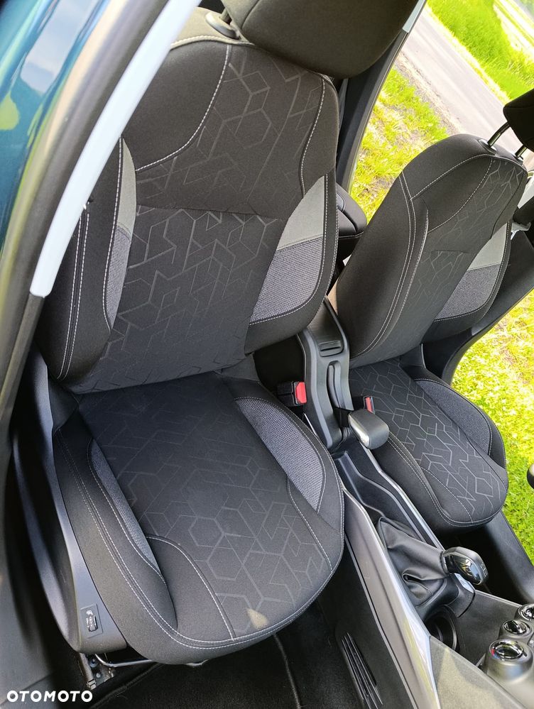 Peugeot 2008 - 15