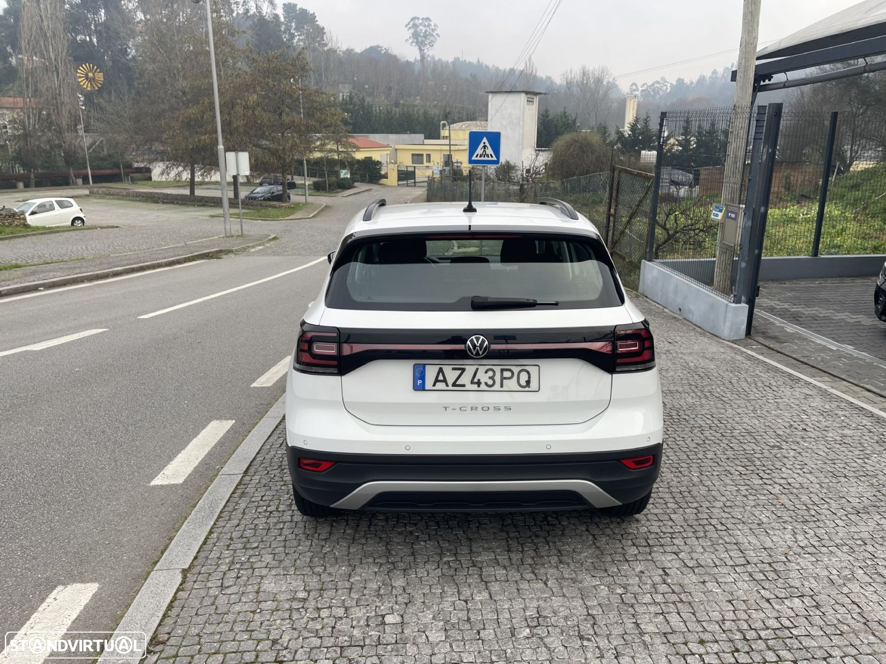 VW T-Cross 1.0 TSI Life - 12