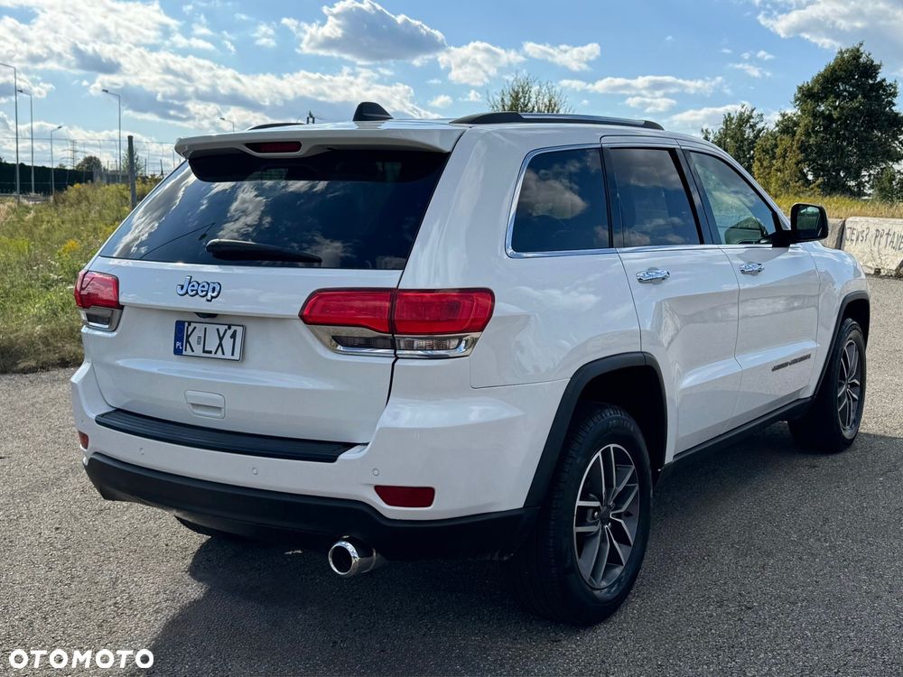 Jeep Grand Cherokee - 10
