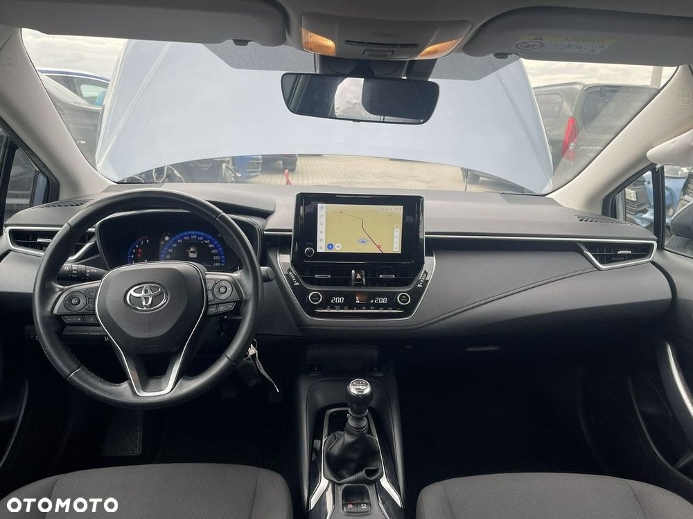 Toyota Corolla 1.5 Comfort - 9