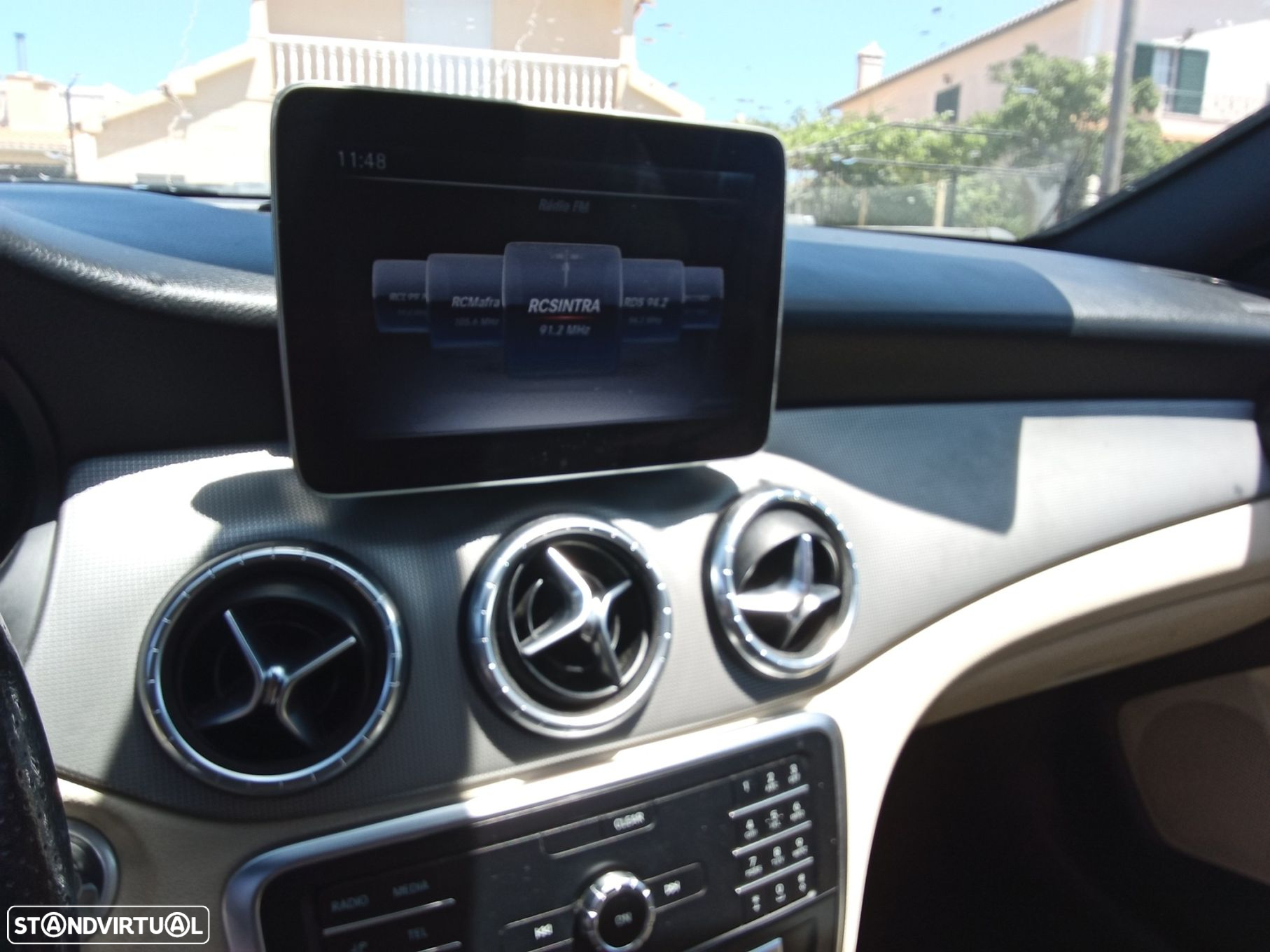 Mercedes-Benz CLA 180 d Shooting Brake - 17