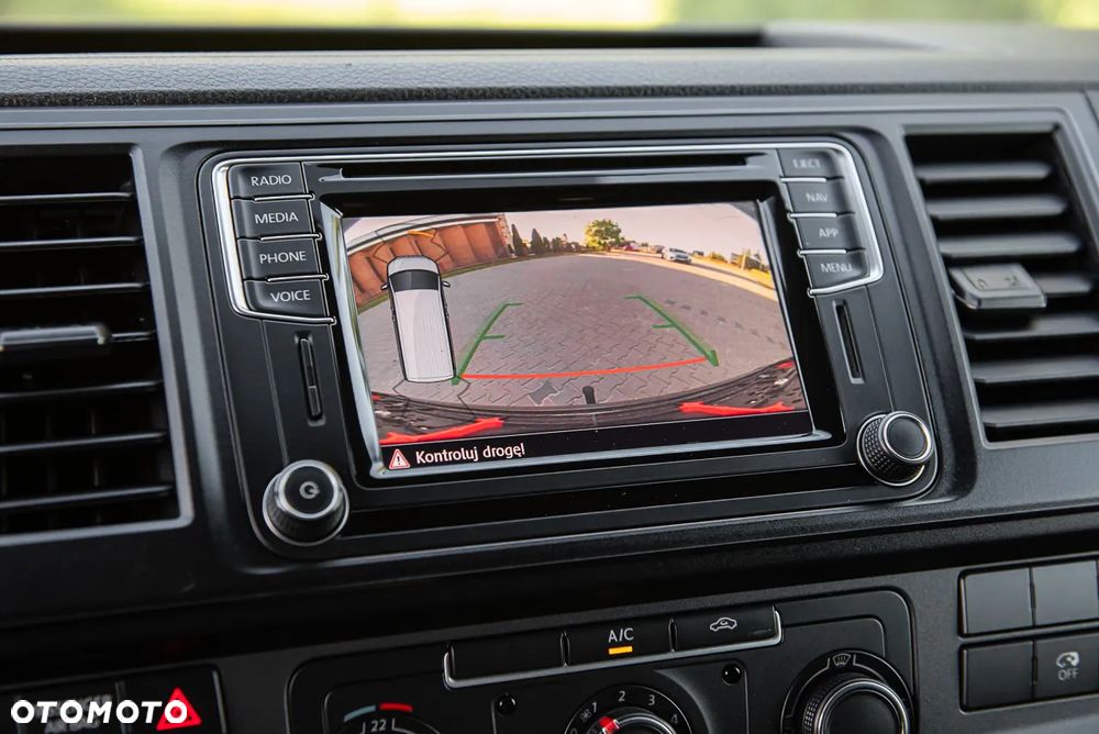 Volkswagen Transporter - 17