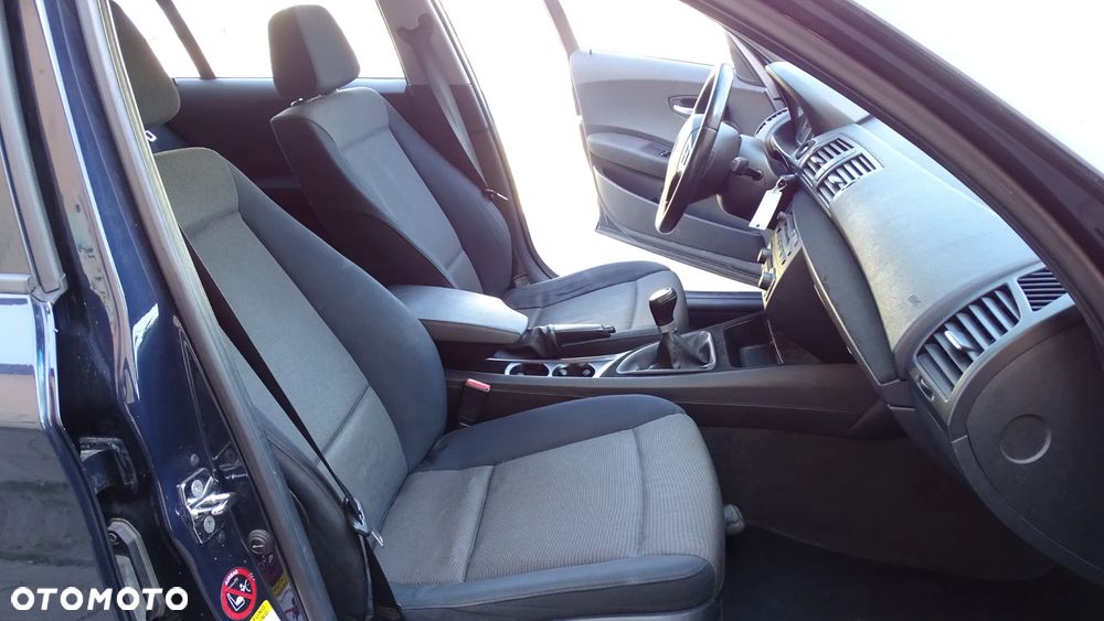 BMW Seria 1 116i - 14
