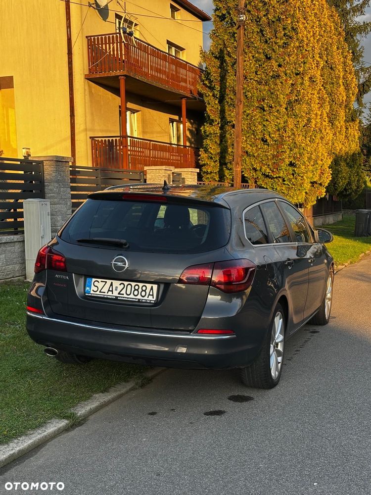 Opel Astra 1.4 Turbo Sports Tourer - 1