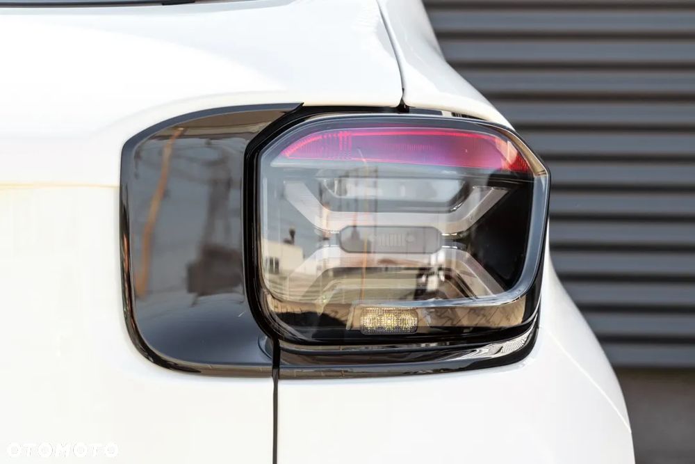 Jeep Avenger 1.2 T3 mHEV Altitude FWD eDCT6 - 12