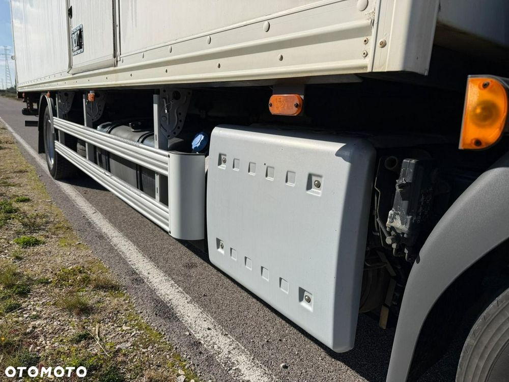 Volvo FL 250 KLIMA PODUSZKA WINDA KLAPA PRZEBIEG UDOKUMENTOWANY - 36