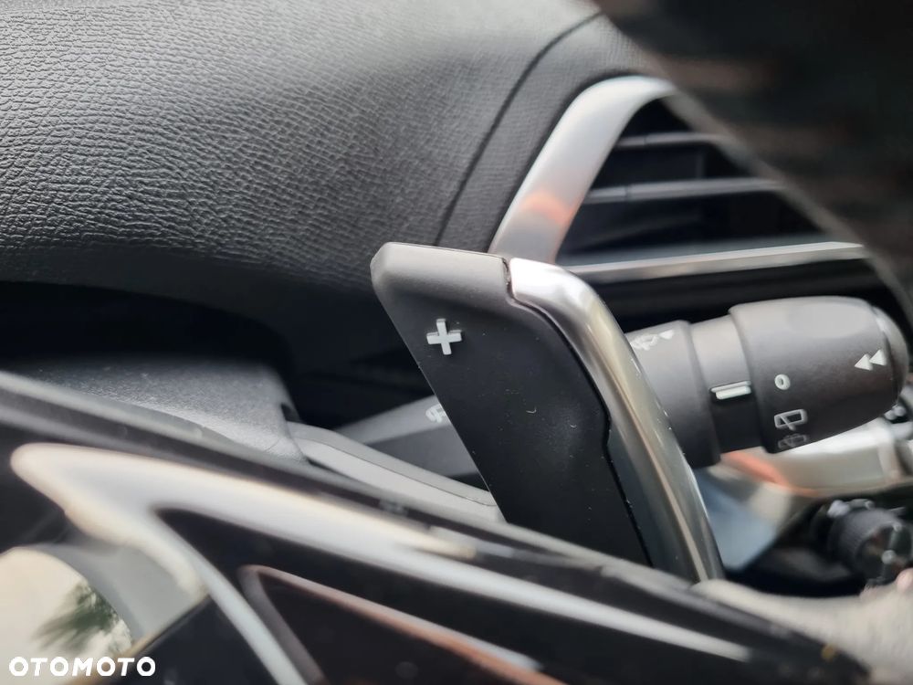 Peugeot 3008 PureTech 130 Stop & Start GPF EAT8 Active Business-Paket - 18