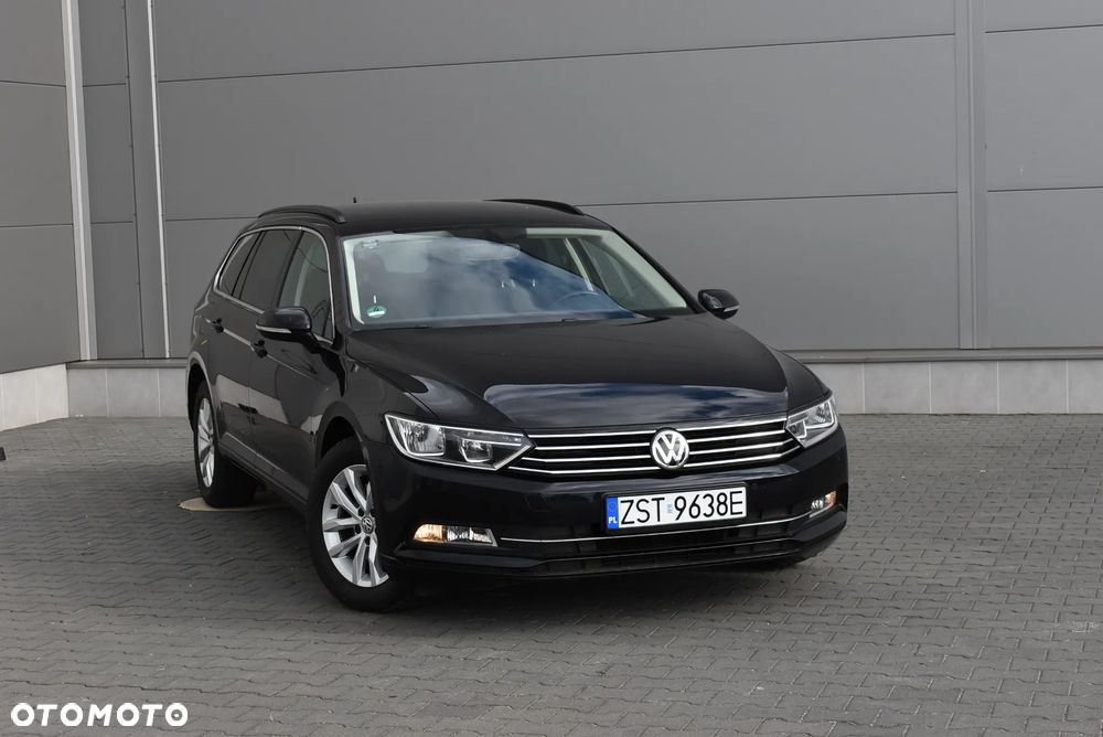 Volkswagen Passat - 37