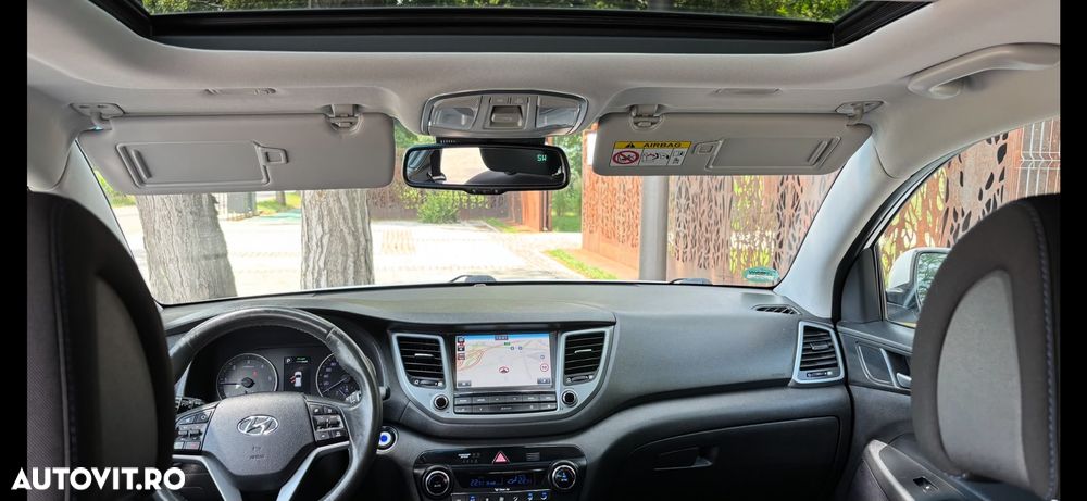 Hyundai Tucson 2.0 CRDI 4WD Automatik Style - 6