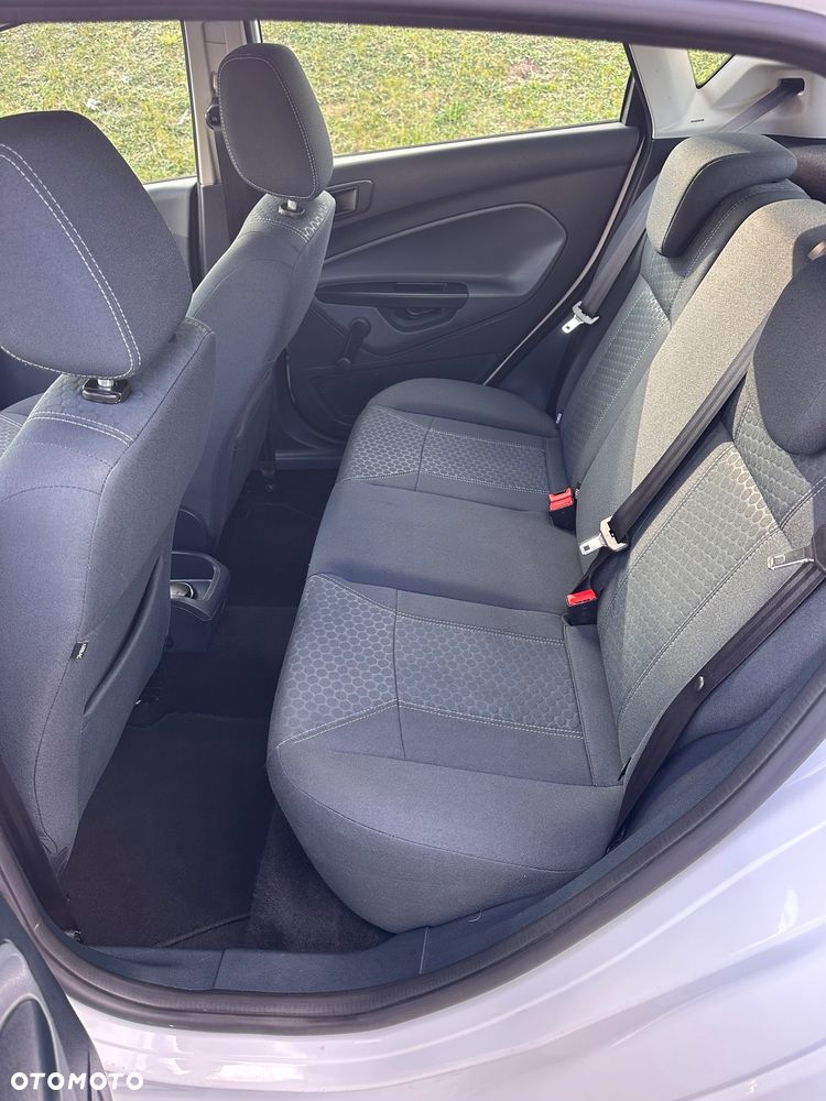Ford Fiesta 1.25 Titanium - 27