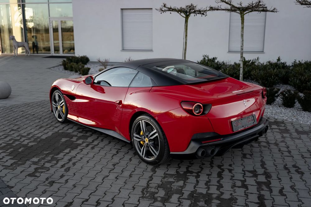 Ferrari Portofino - 9