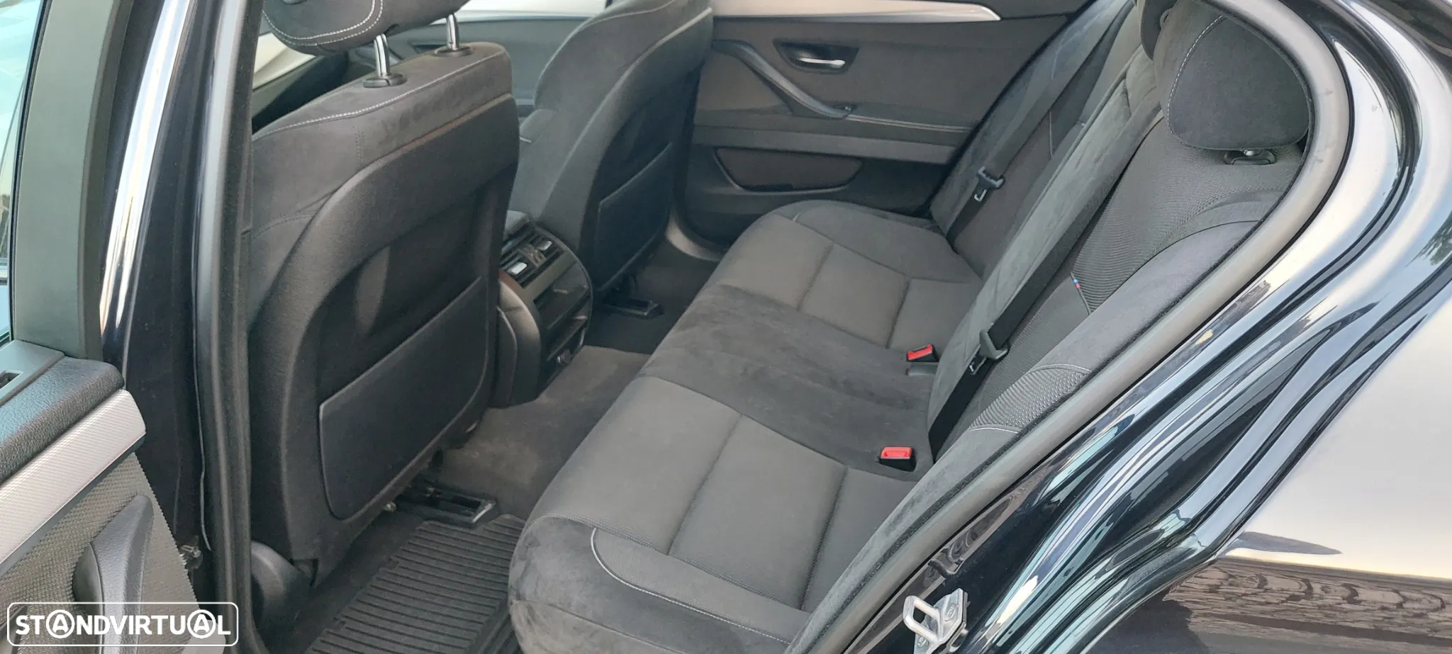 BMW 530 d Pack M Auto - 26