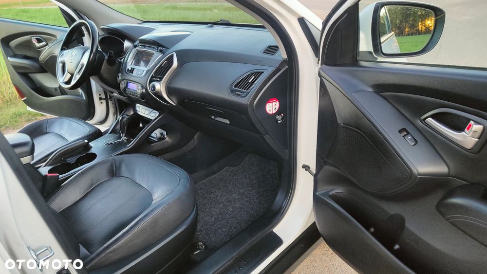 Hyundai ix35 2.0 CRDi 4WD Automatik Premium - 9