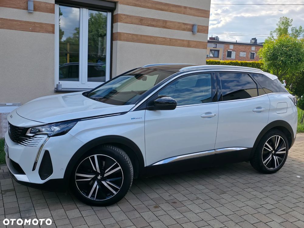 Peugeot 3008 1.6 PureTech Hybrid4 PHEV GT S&S EAT8 - 5
