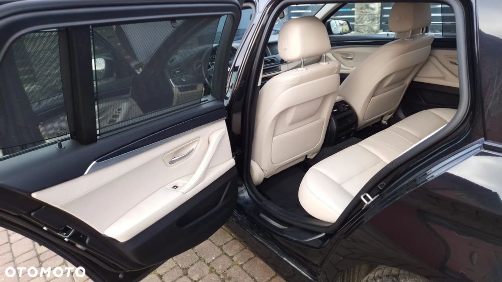 BMW Seria 5 520d - 15