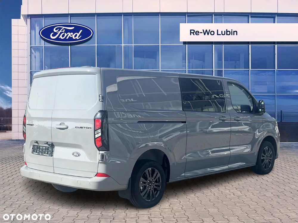 Ford Tranist Custom - 4