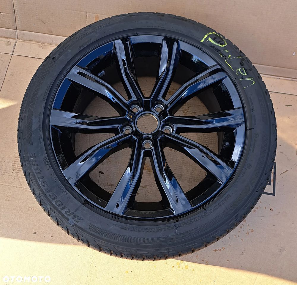 Felga aluminiowa z oponą VW T-Roc 18 Cali 7Jx18H2 ET 45 215/50R18 92W 2GA601025AB 2GA601025ABAX1 Bridgestone Turanza T001 DOT 4523 2023 Rok - 2
