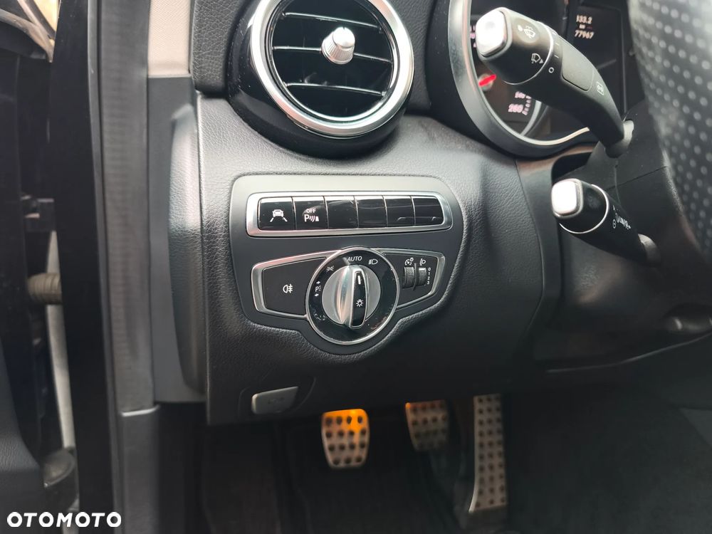 Mercedes-Benz Klasa C 180 Avantgarde - 17