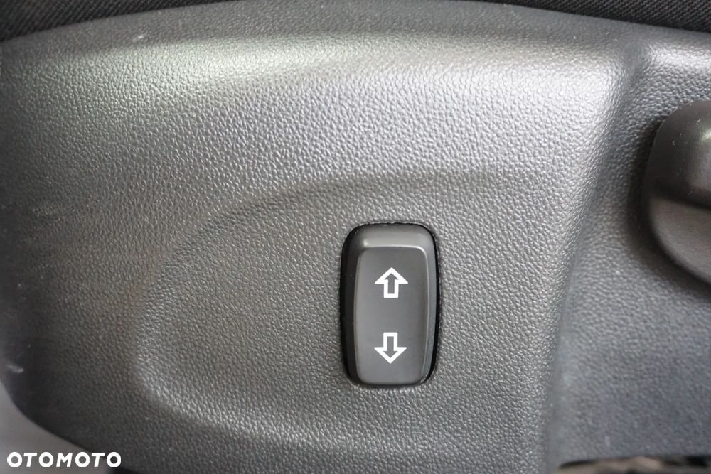 Opel Astra 1.6 D Start/Stop Innovation - 29