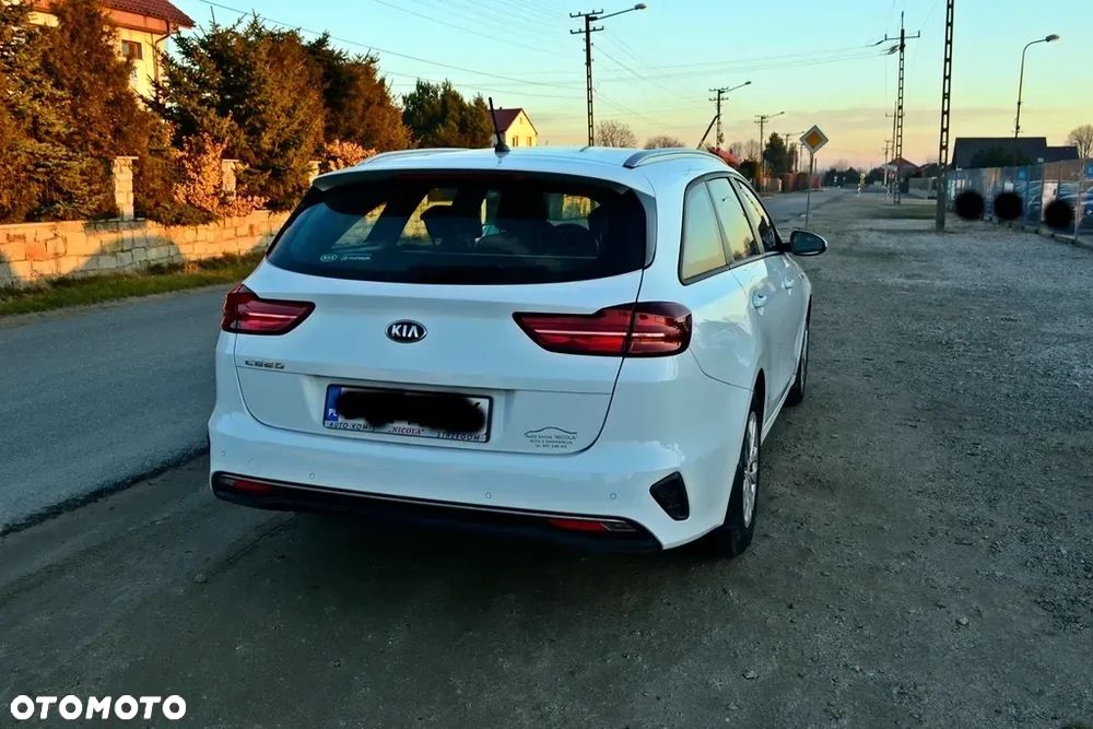 Kia Ceed 1.0 T-GDI M - 13