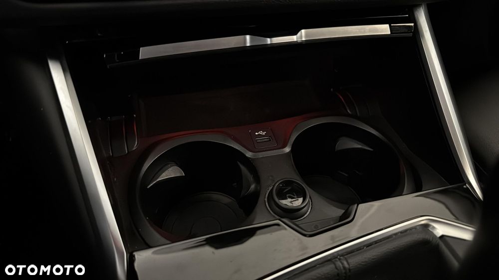 BMW Seria 3 318i - 32