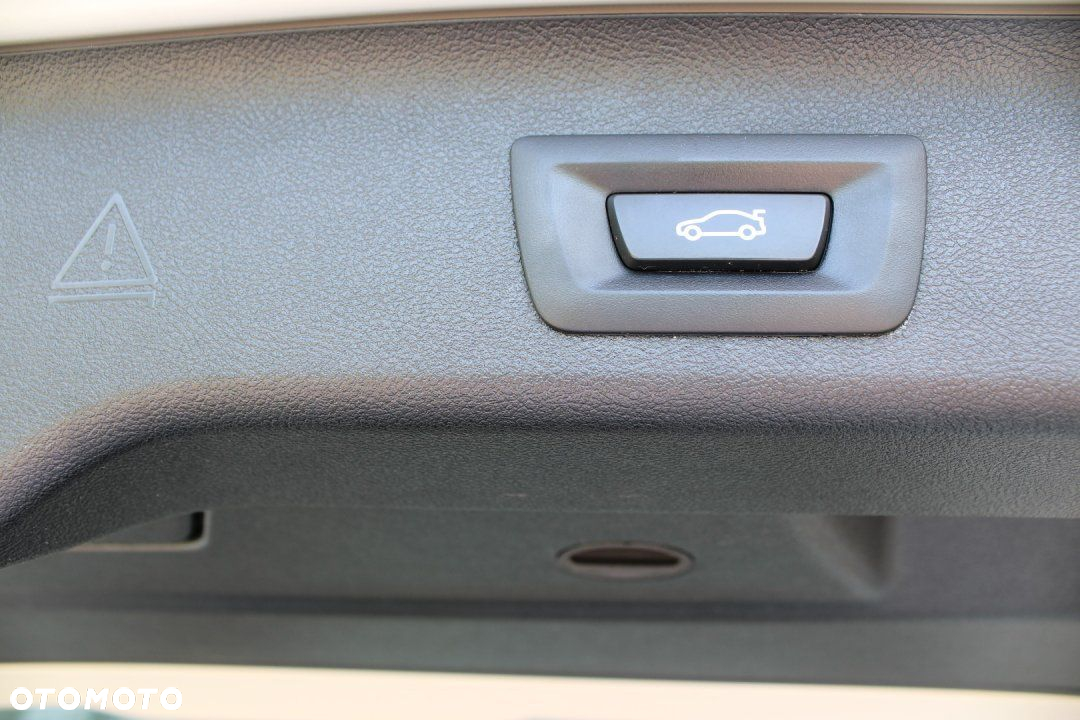 BMW Seria 5 - 29