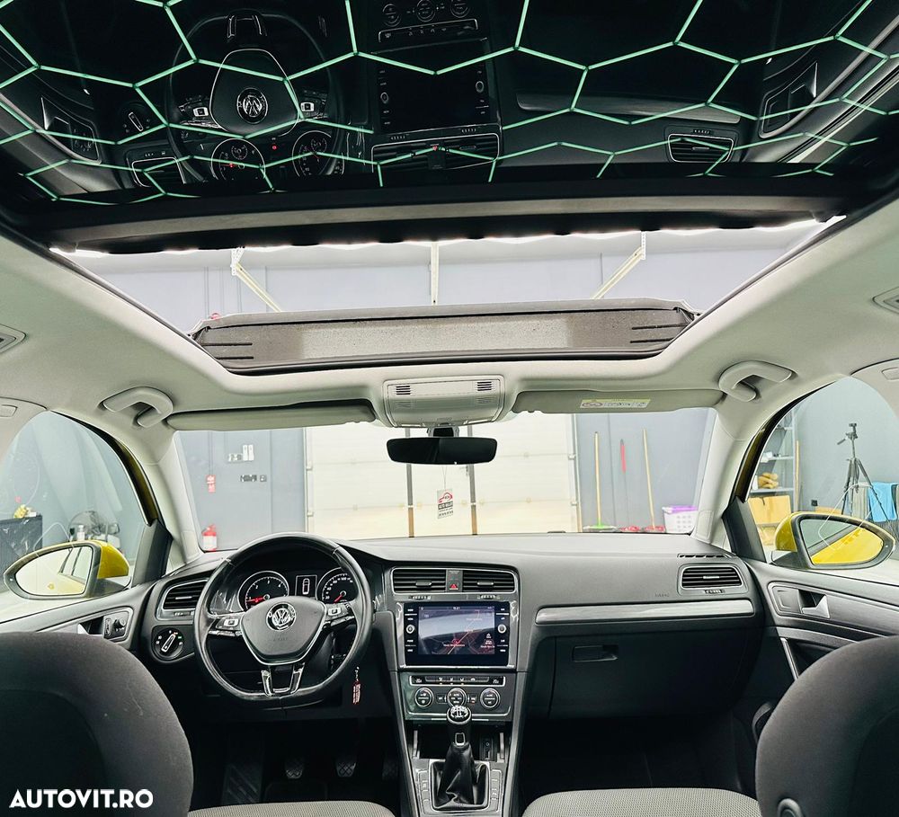 Volkswagen Golf 1.6 TDI Trendline - 7