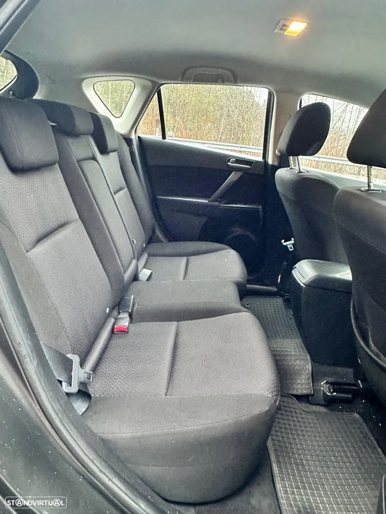 Mazda 3 MZR 1.6 Exclusive Cin./Beje - 6