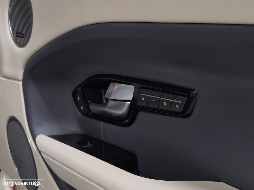 Land Rover Range Rover Evoque 2.0 Si4 HSE Dynamic - 22