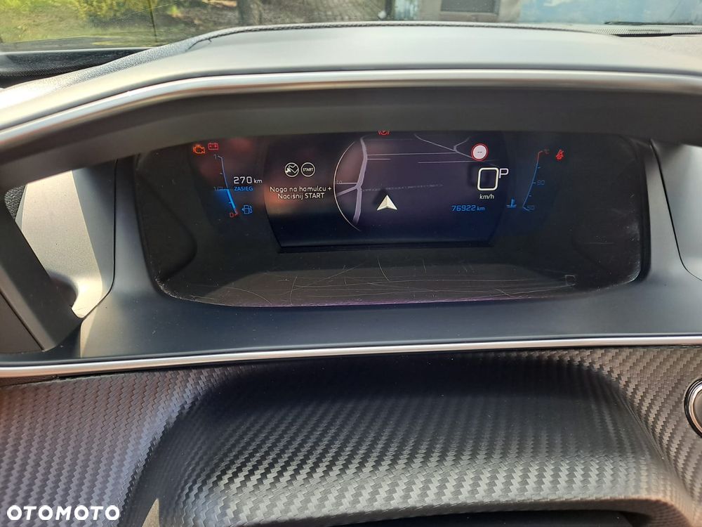 Peugeot 2008 PureTech 130 EAT8 Allure - 17