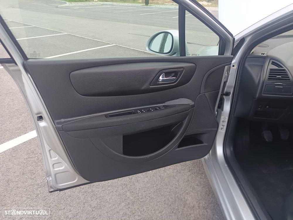 Citroën C4 1.4 16V VTR Pack - 24