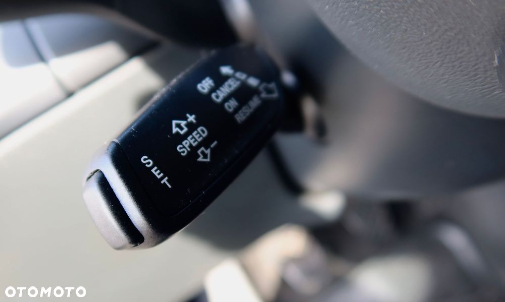 Audi A4 Avant 2.0 TDI DPF Attraction - 15