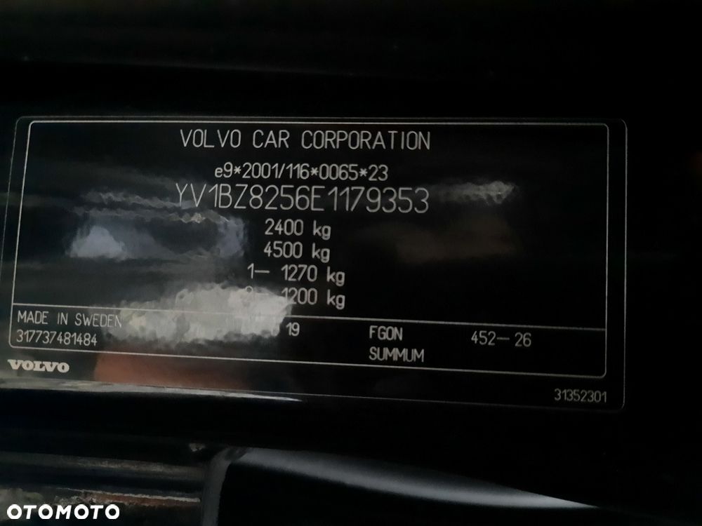 Volvo XC 70 D5 AWD Geartronic Summum - 40