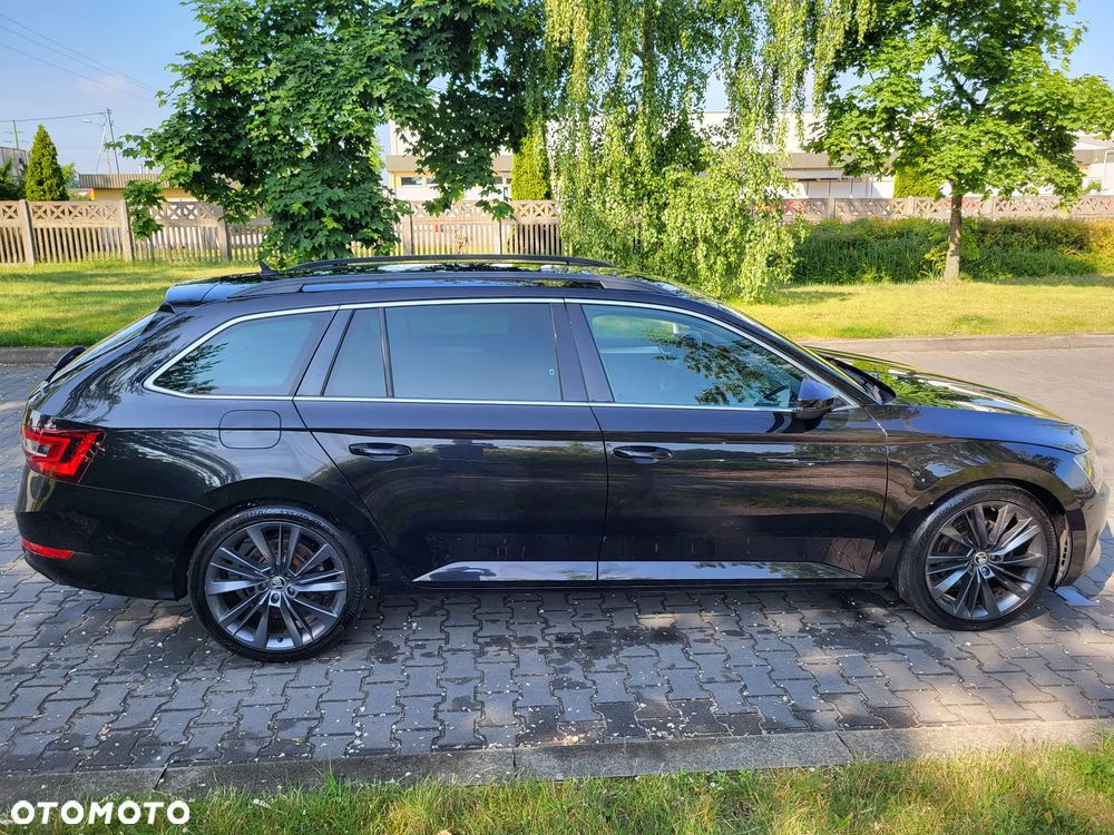 Skoda Superb 2.0 TDI 4x4 DSG Ambition - 6