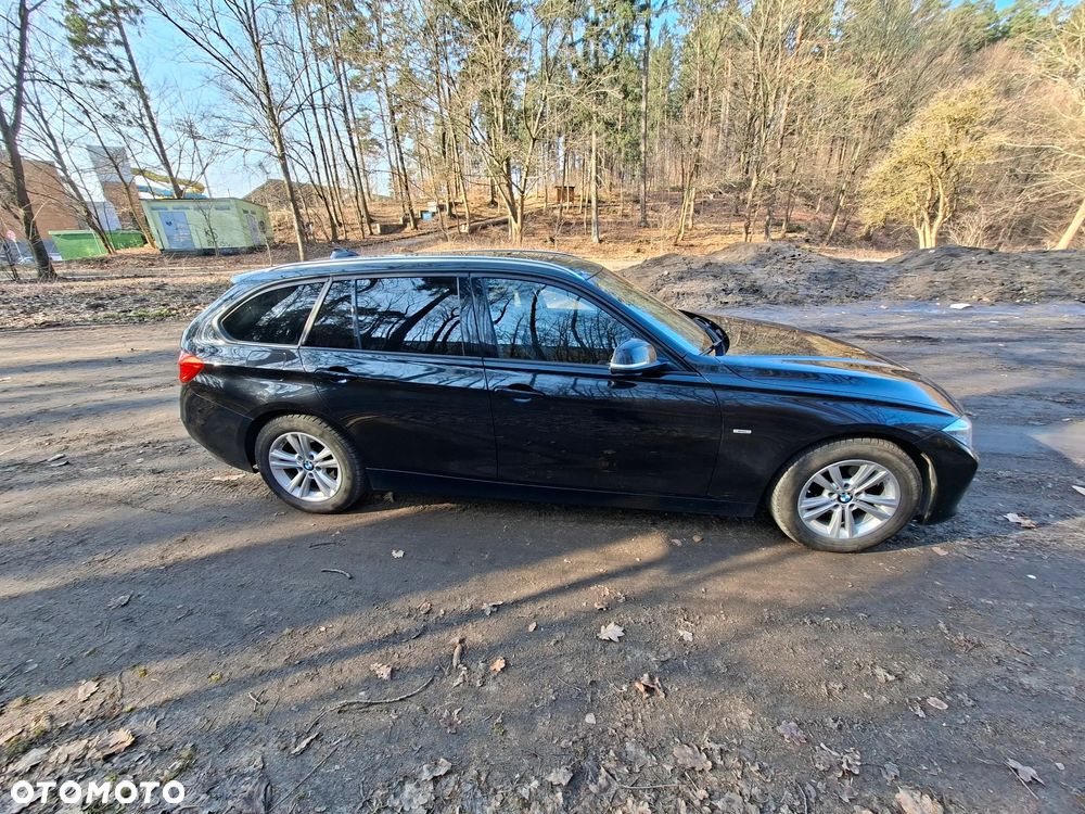 BMW Seria 3 320d - 8