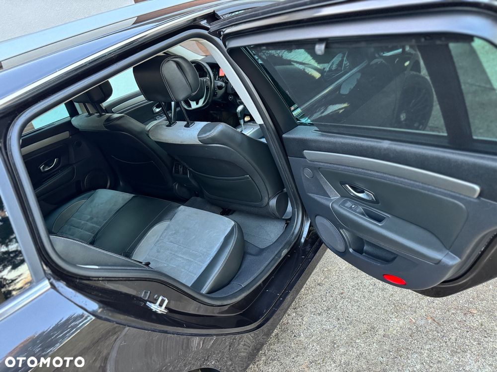 Renault Laguna dCi 175 FAP GT - 26