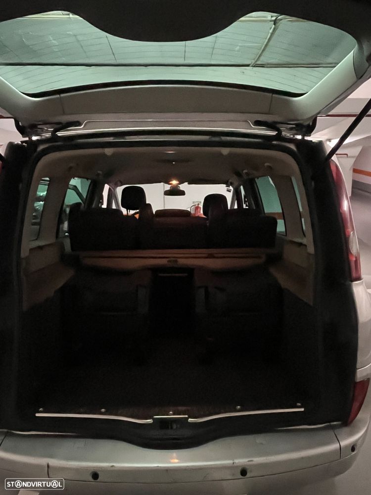 Renault Espace 2.2 dCi Privilège 5L - 8