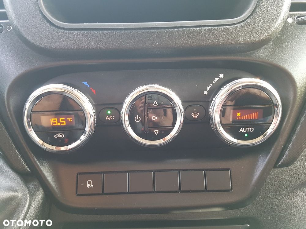Iveco DAILY - 29