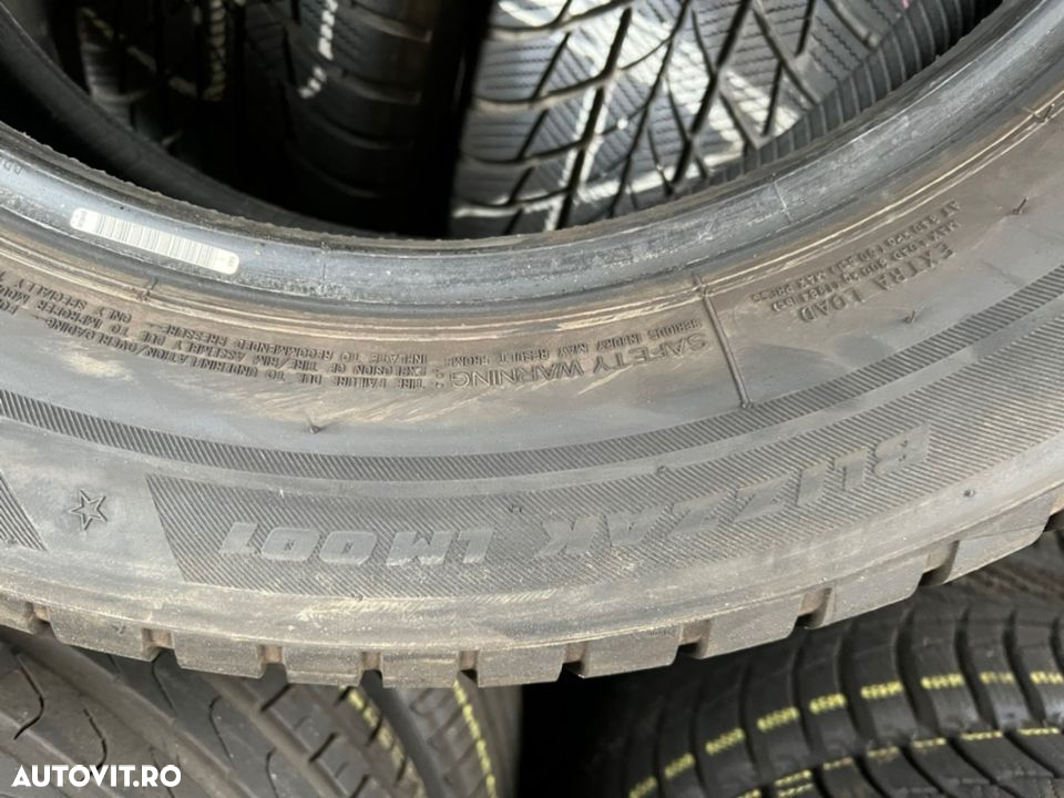 vând 4 anvelope 225/60/18 bridgestone de iarnă ca noi - 6