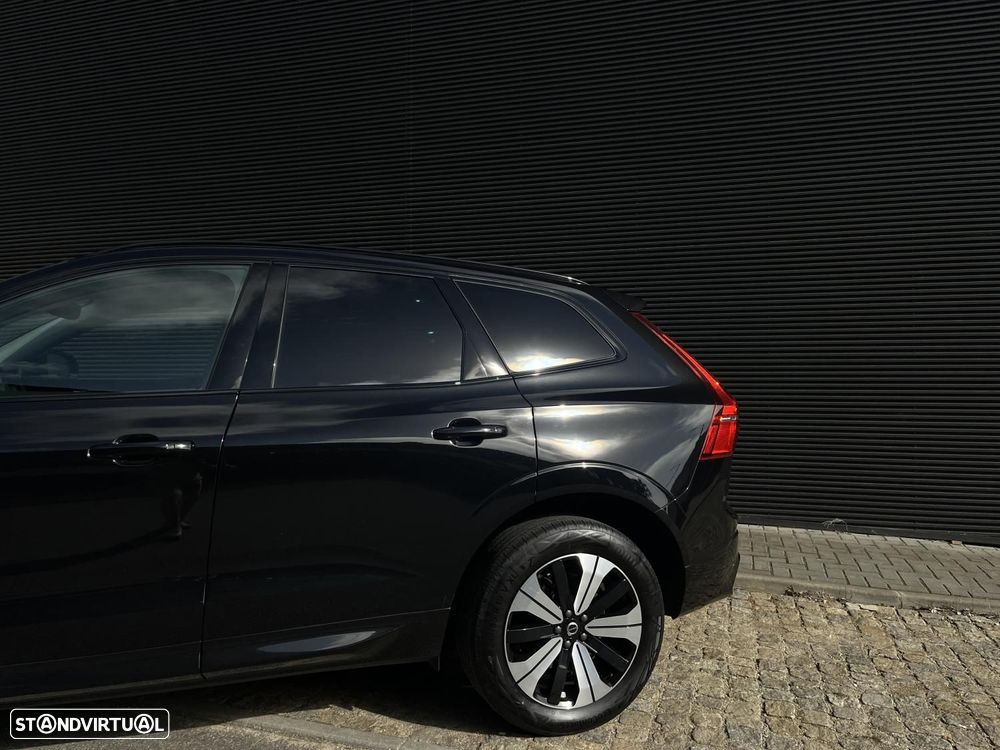 Volvo XC 60 2.0 T6 PHEV Plus Dark AWD - 22